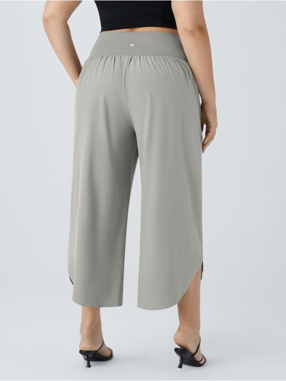Halara Breezeful High Waisted Crossover Pocket Quick Dry Pants - Picture 2 of 6